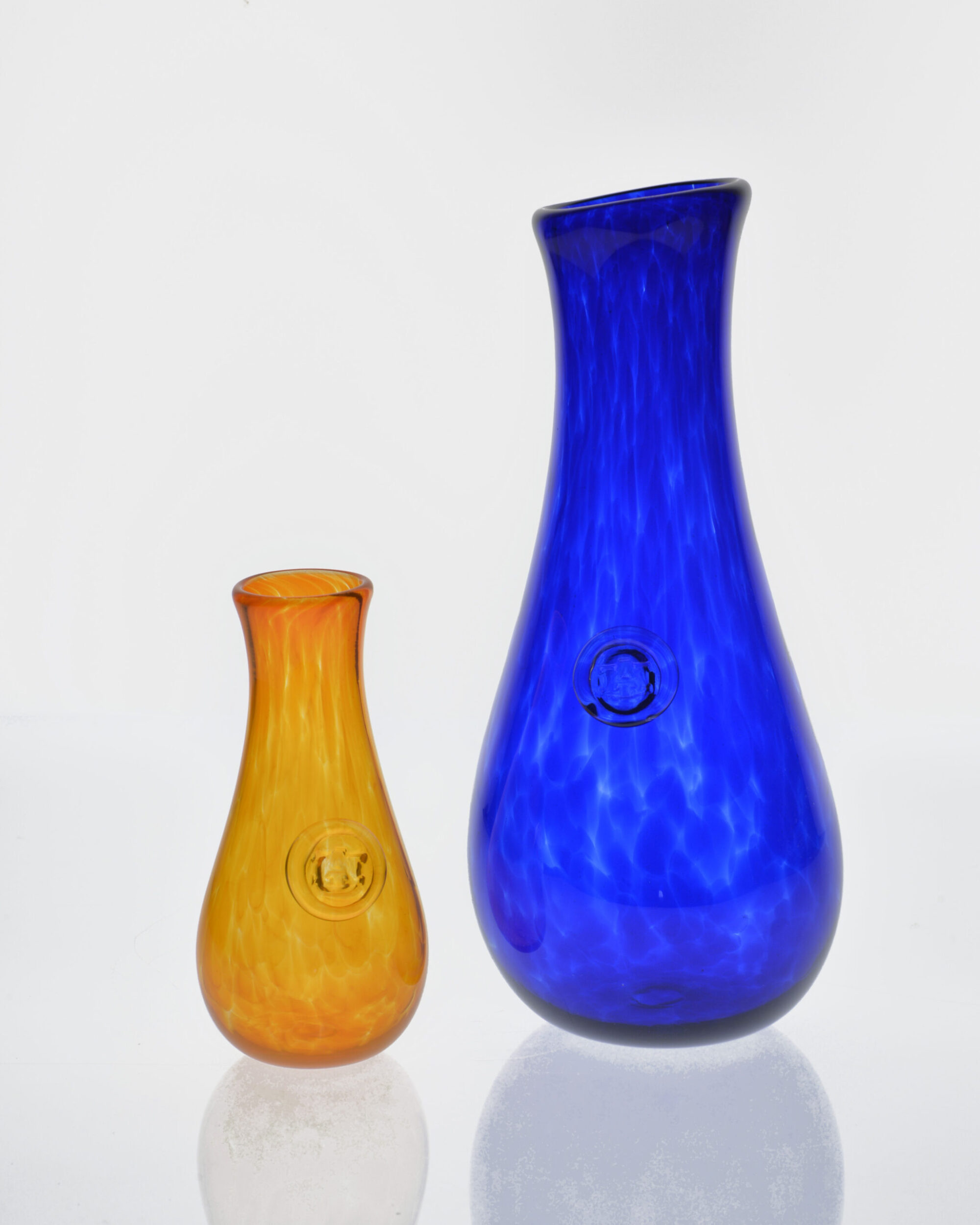 Auburn Groove Vase Embossed